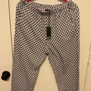 New Monrow joggers size M